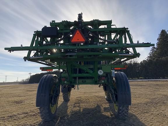 Image of John Deere R4038 equipment image 4