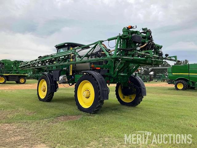 Image of John Deere R4038 equipment image 2