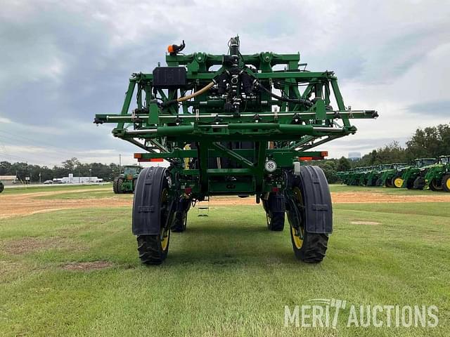 Image of John Deere R4038 equipment image 3