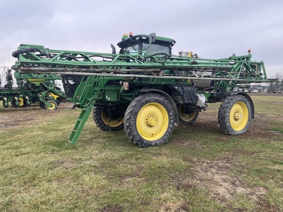Main image John Deere R4038