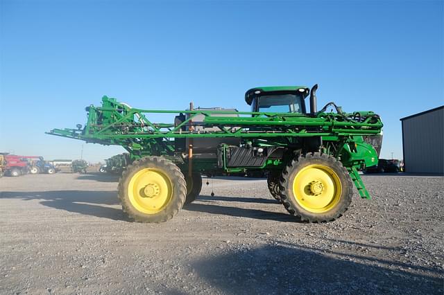 Image of John Deere R4038 equipment image 3