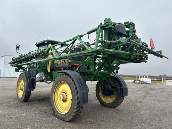 Image of John Deere R4038 equipment image 3