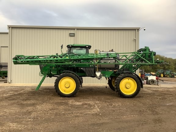 Main image John Deere R4038