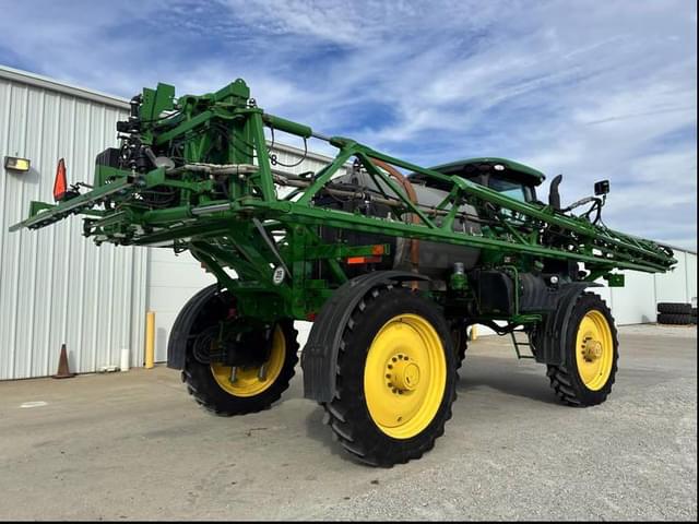 Image of John Deere R4038 equipment image 4