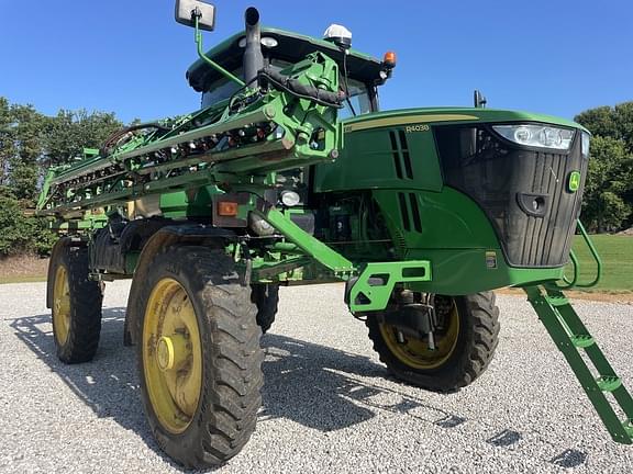 Image of John Deere R4038 equipment image 3