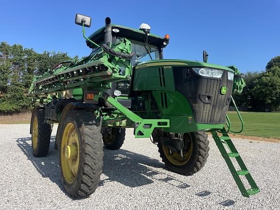 Image of John Deere R4038 equipment image 1