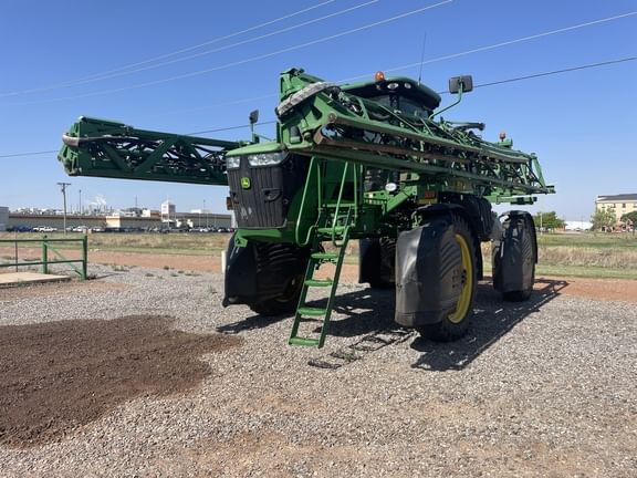 Main image John Deere R4038