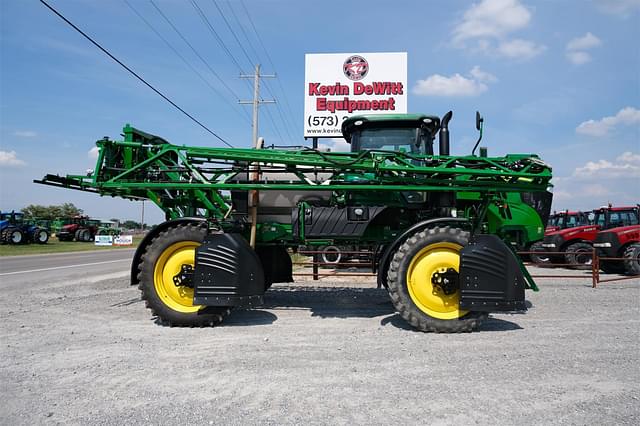 Image of John Deere R4038 equipment image 1