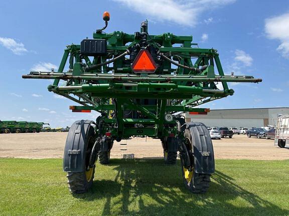 Image of John Deere R4038 equipment image 3