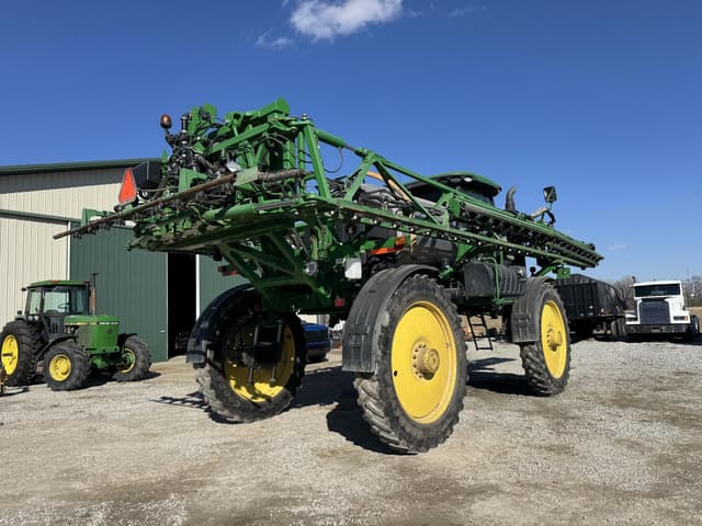 Image of John Deere R4038 equipment image 3