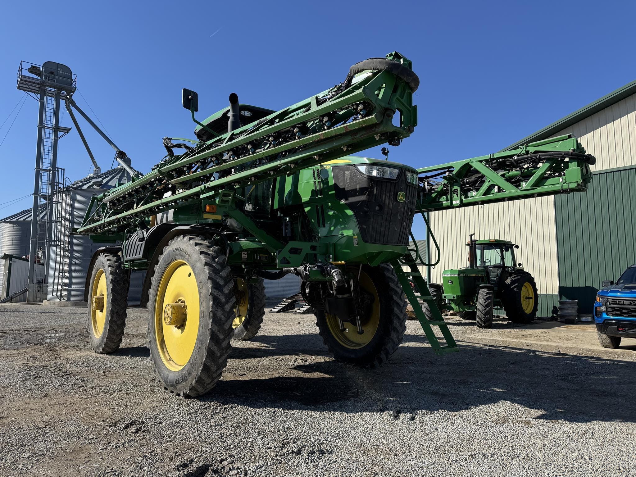 Main image John Deere R4038