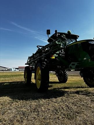 Image of John Deere R4038 equipment image 2