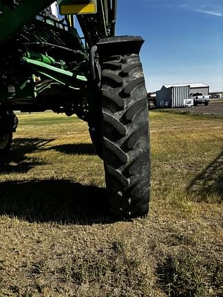 Image of John Deere R4038 equipment image 3