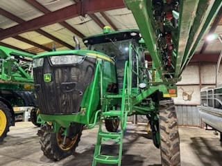 2014 John Deere R4038 Equipment Image0
