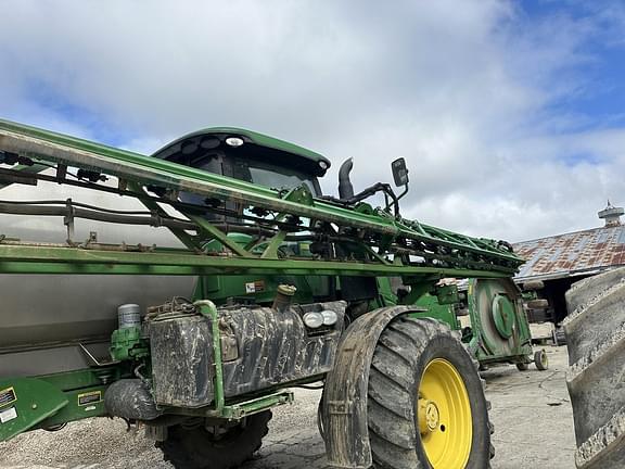 Image of John Deere R4038 equipment image 3