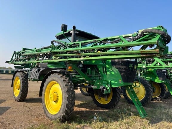 Main image John Deere R4038