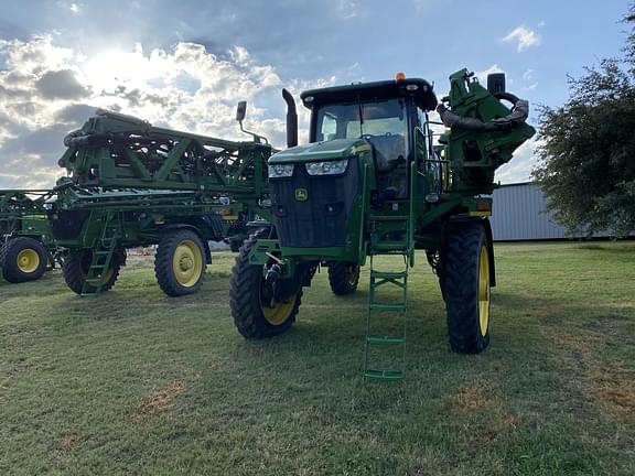 Image of John Deere R4038 equipment image 1