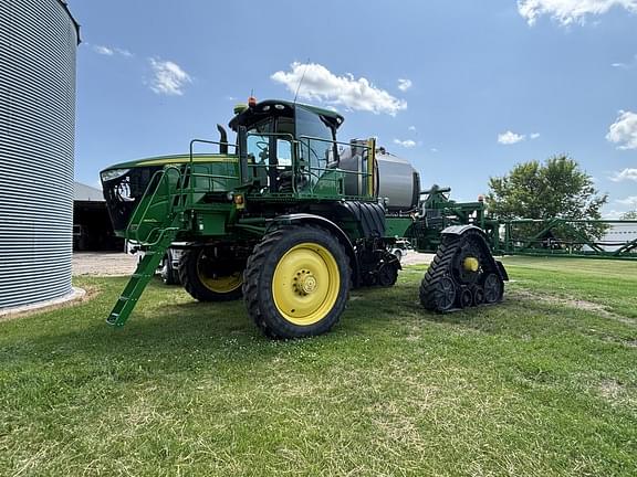 Image of John Deere R4038 equipment image 1