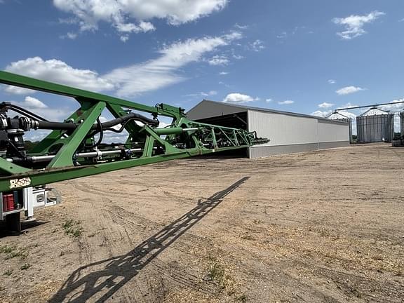Image of John Deere R4038 equipment image 2