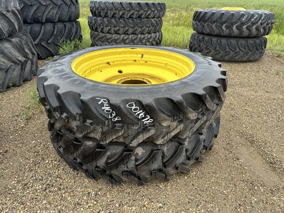 Image of John Deere R4038 equipment image 4