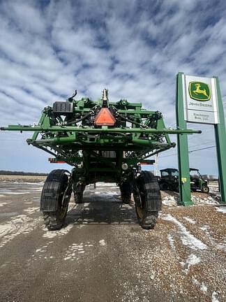 Image of John Deere R4038 equipment image 3