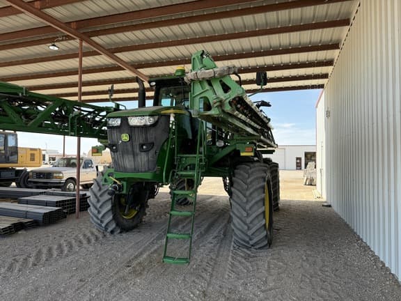 Image of John Deere R4038 equipment image 2