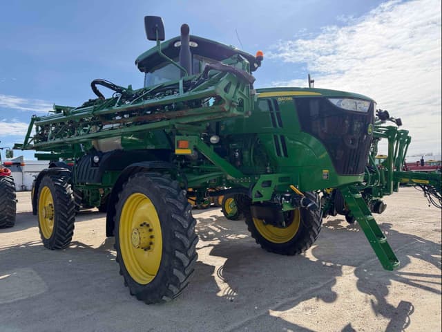 Image of John Deere R4038 equipment image 2