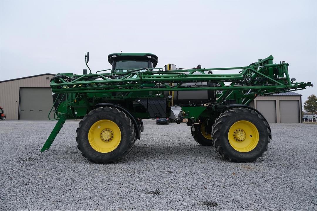 Image of John Deere R4038 Primary image