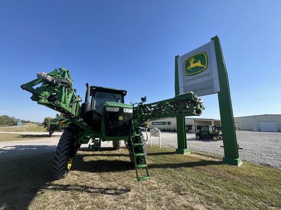 Image of John Deere R4038 equipment image 2