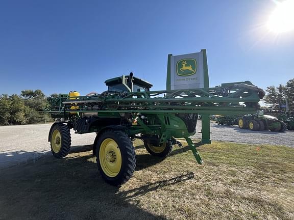 Image of John Deere R4038 equipment image 2