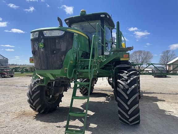 Image of John Deere R4038 equipment image 1