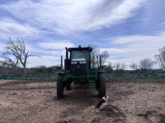 Image of John Deere R4038 equipment image 4