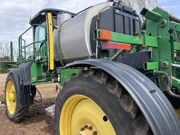 Image of John Deere R4038 equipment image 2