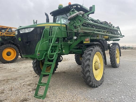 Image of John Deere R4038 equipment image 3