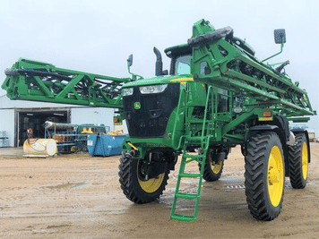 Main image John Deere R4038