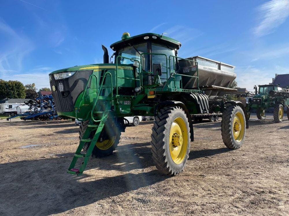 Main image John Deere R4038