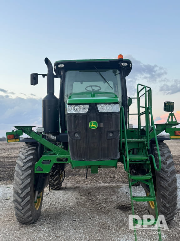 Image of John Deere R4038 equipment image 1