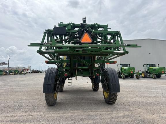 Image of John Deere R4038 equipment image 3