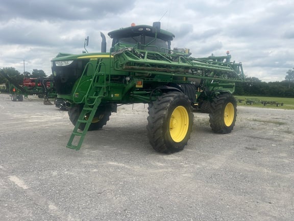 2014 John Deere R4038 Equipment Image0