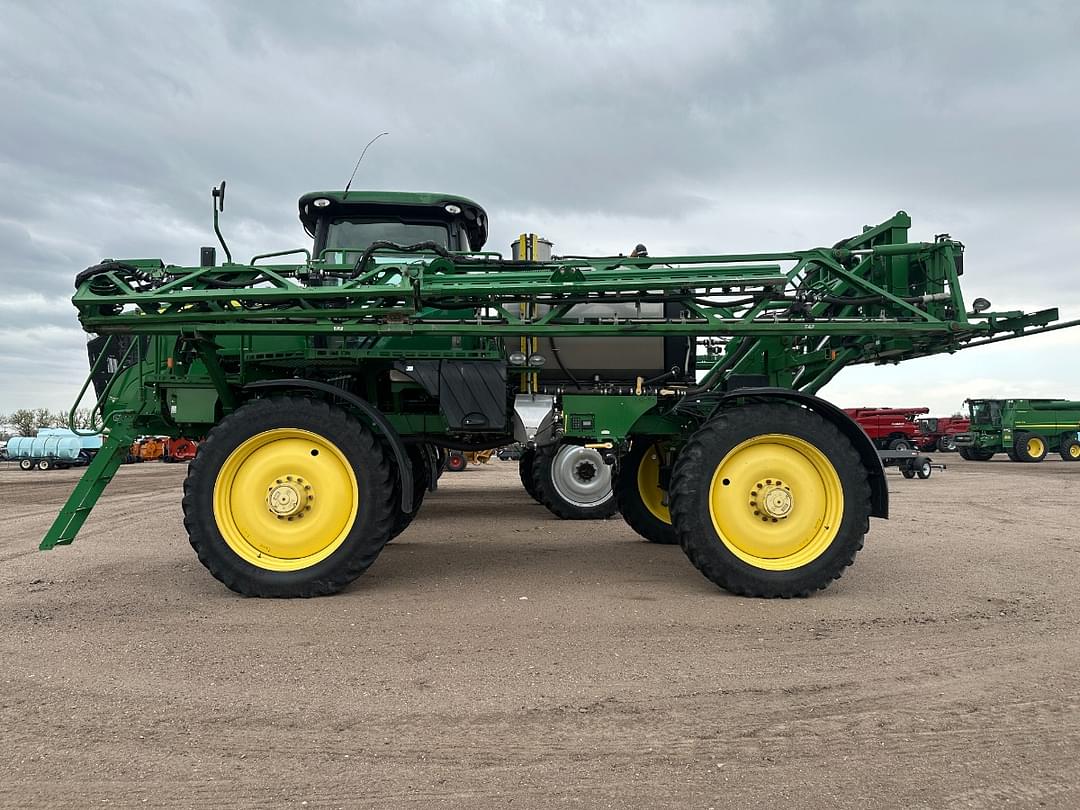 Image of John Deere R4038 Image 1