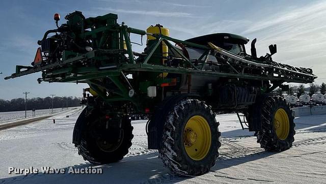 Image of John Deere R4038 equipment image 4