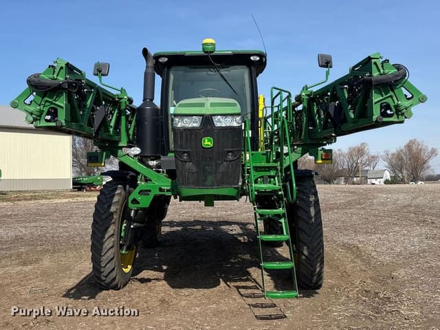 Image of John Deere R4038 equipment image 1