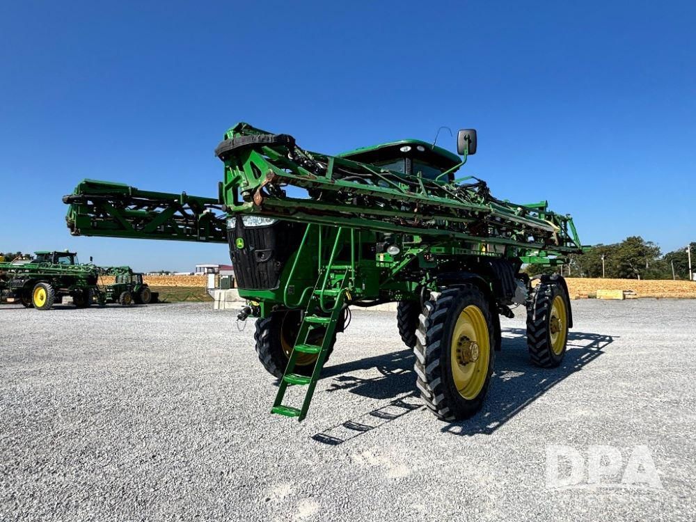2014 John Deere R4038 Equipment Image0