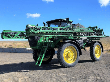 Main image John Deere R4045