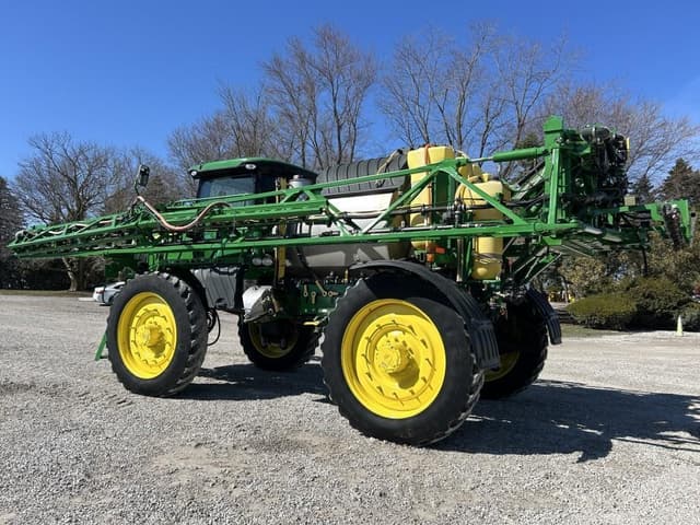 Image of John Deere R4045 equipment image 4