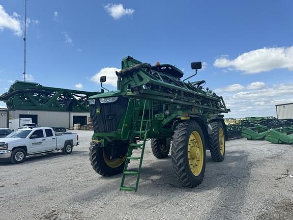 Image of John Deere R4045 equipment image 1