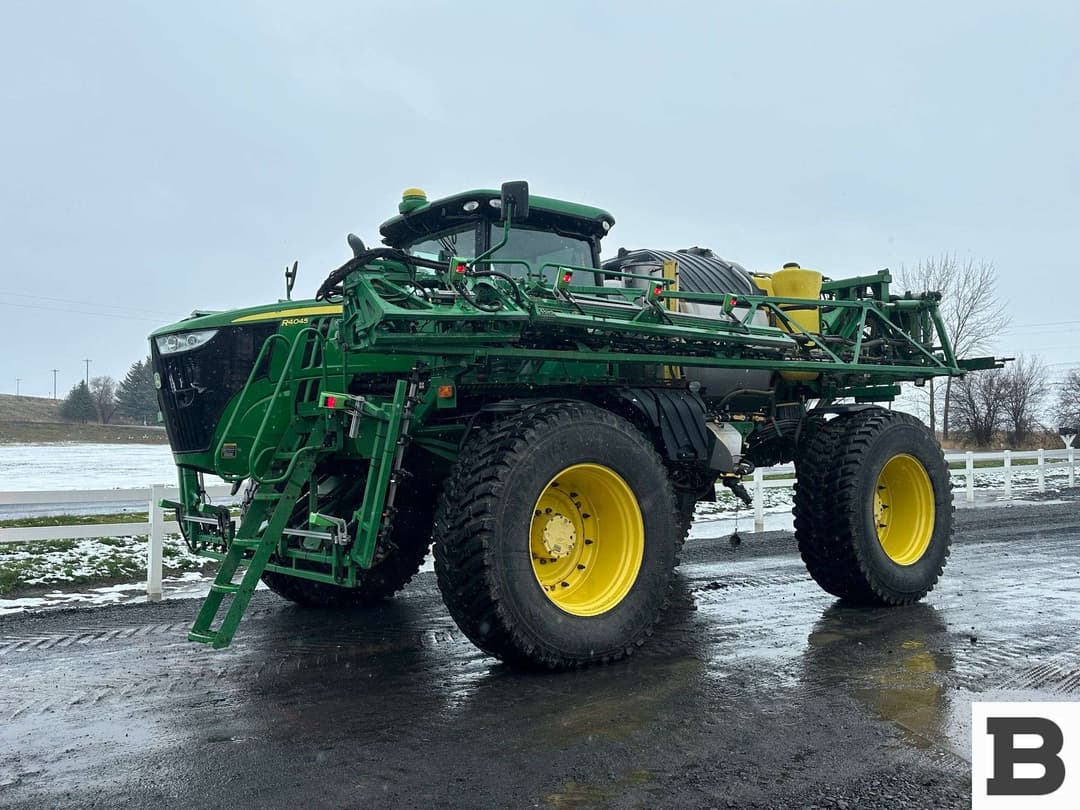 Image of John Deere R4045 Primary image