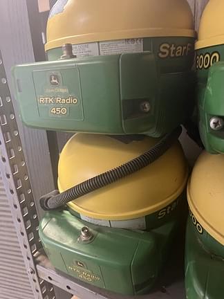 Image of John Deere StarFire 3000 equipment image 1