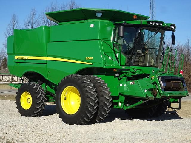 Image of John Deere S660 equipment image 1