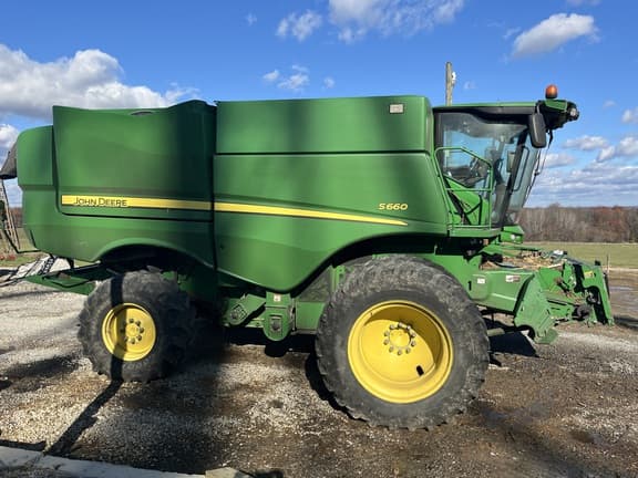 Image of John Deere S660 equipment image 2